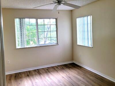 4195 N Haverhill Road, West Palm Beach, FL 33417