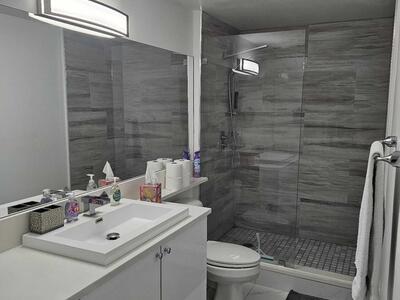 804 E Windward Way, Lantana, FL 33462