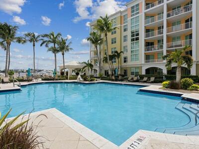 804 E Windward Way, Lantana, FL 33462