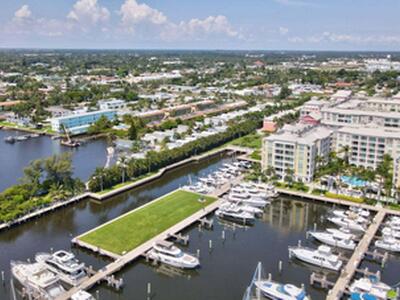 804 E Windward Way, Lantana, FL 33462