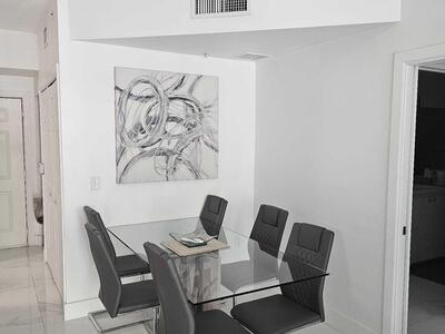 804 E Windward Way, Lantana, FL 33462