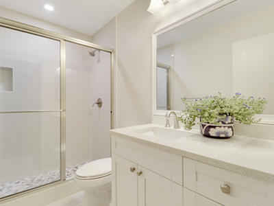 909 Club Drive, Palm Beach Gardens, FL 33418