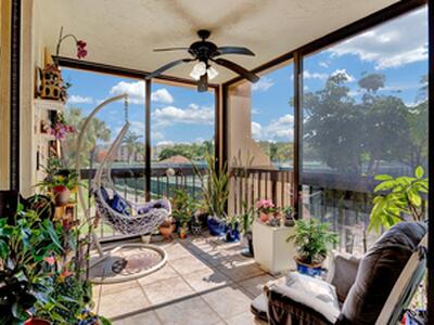 955 Dotterel Road, Delray Beach, FL 33444