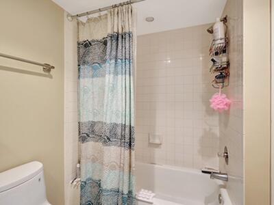 1050 Lake Shore Drive, Lake Park, FL 33403