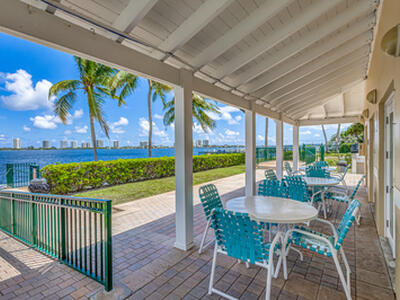 1050 Lake Shore Drive, Lake Park, FL 33403