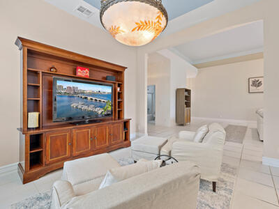 167 N Village Way, Jupiter, FL 33458