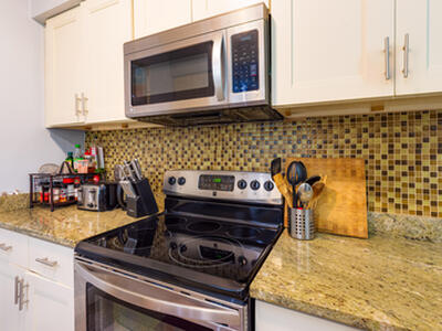 145 SE 3rd Avenue, Boynton Beach, FL 33435