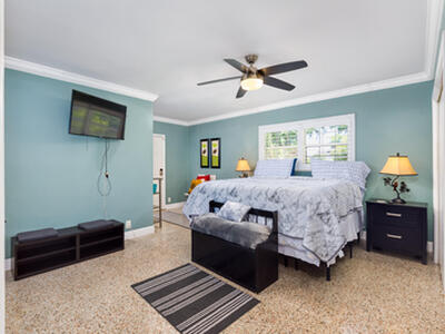 145 SE 3rd Avenue, Boynton Beach, FL 33435