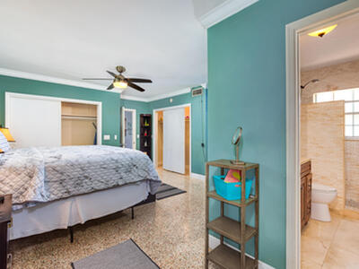 145 SE 3rd Avenue, Boynton Beach, FL 33435