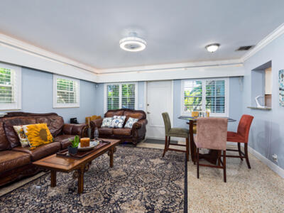 145 SE 3rd Avenue, Boynton Beach, FL 33435