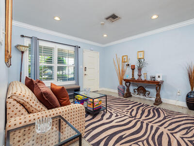 145 SE 3rd Avenue, Boynton Beach, FL 33435