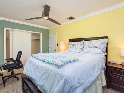 145 SE 3rd Avenue, Boynton Beach, FL 33435