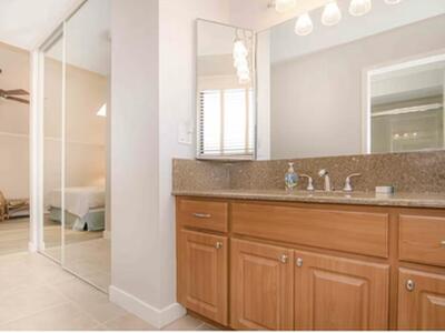 265 Old Meadow Way, Palm Beach Gardens, FL 33418