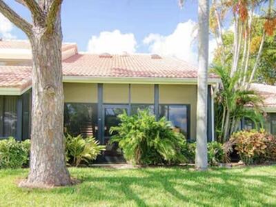 265 Old Meadow Way, Palm Beach Gardens, FL 33418