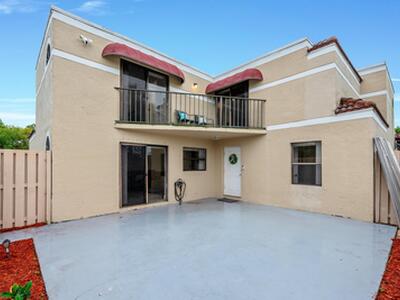 3715 Village Drive, Delray Beach, FL 33445