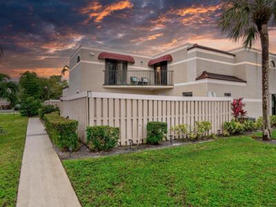 3715 Village Drive, Delray Beach, FL 33445