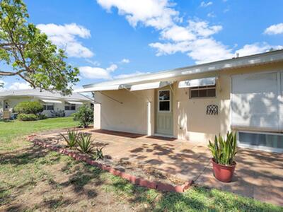 903 Savannas Point Drive E, Fort Pierce, FL 34982