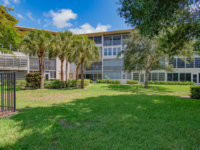 2301 Lucaya Lane, Coconut Creek, FL 33066