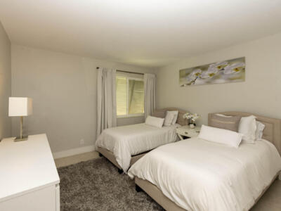 293 Old Meadow Way N, Palm Beach Gardens, FL 33418