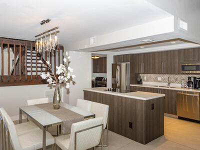 293 Old Meadow Way N, Palm Beach Gardens, FL 33418