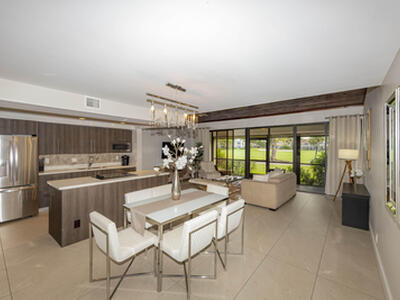 293 Old Meadow Way N, Palm Beach Gardens, FL 33418