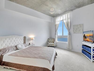 300 S Australian Avenue, West Palm Beach, FL 33401