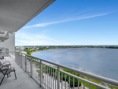 300 S Australian Avenue, West Palm Beach, FL 33401