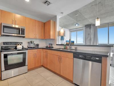 300 S Australian Avenue, West Palm Beach, FL 33401