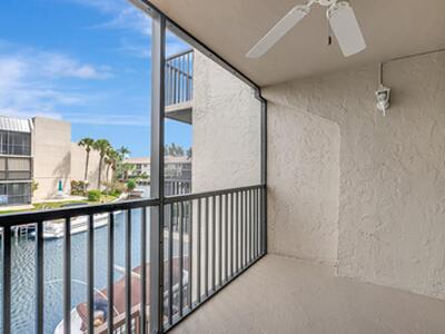 6 Royal Palm Way, Boca Raton, FL 33432