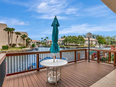 6 Royal Palm Way, Boca Raton, FL 33432