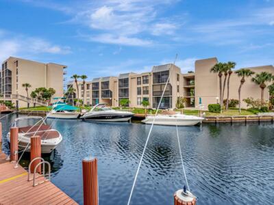 6 Royal Palm Way, Boca Raton, FL 33432