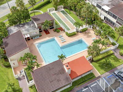 2532 Boundbrook Drive S, West Palm Beach, FL 33406