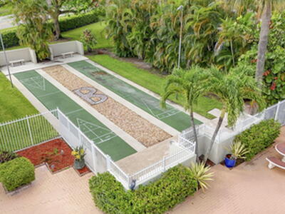 2532 Boundbrook Drive S, West Palm Beach, FL 33406