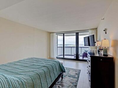 5380 N Ocean Drive, Singer Island, FL 33404