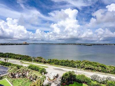 5380 N Ocean Drive, Singer Island, FL 33404