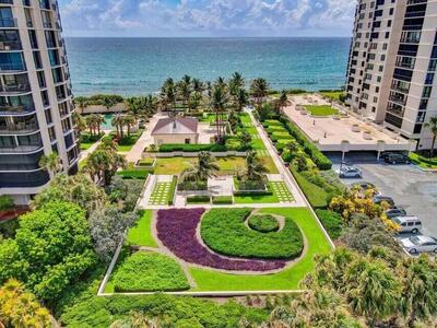 5380 N Ocean Drive, Singer Island, FL 33404