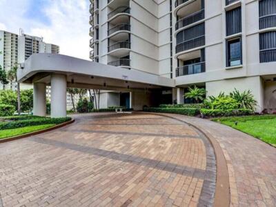 5380 N Ocean Drive, Singer Island, FL 33404