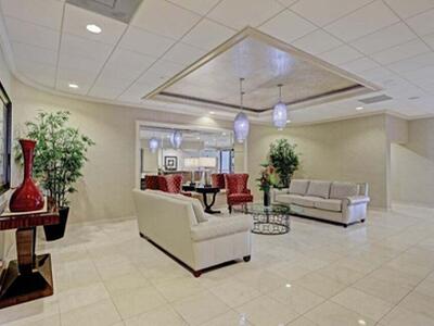 5380 N Ocean Drive, Singer Island, FL 33404