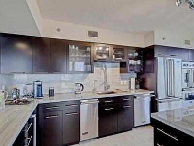 5380 N Ocean Drive, Singer Island, FL 33404