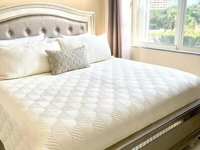 2840 S Ocean Boulevard, Palm Beach, FL 33480