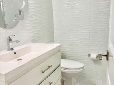 2840 S Ocean Boulevard, Palm Beach, FL 33480