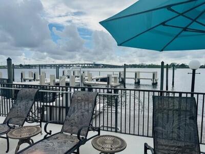 2840 S Ocean Boulevard, Palm Beach, FL 33480