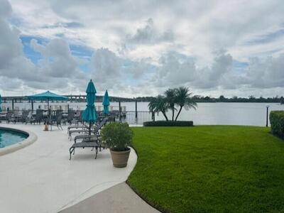 2840 S Ocean Boulevard, Palm Beach, FL 33480