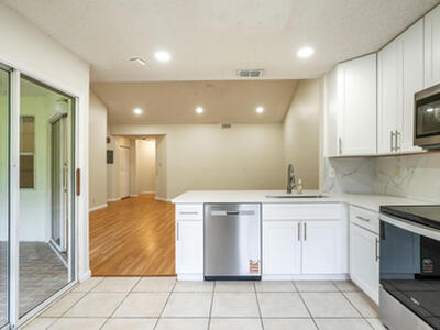 6508 Via Regina, Boca Raton, FL 33433