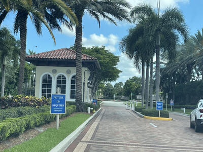 6508 Via Regina, Boca Raton, FL 33433