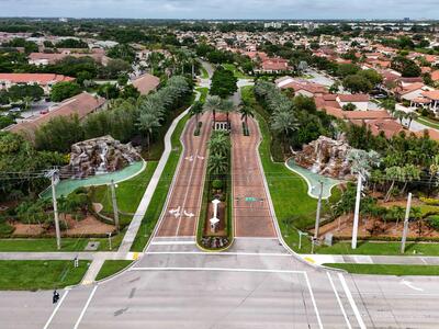 6508 Via Regina, Boca Raton, FL 33433