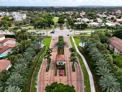 6508 Via Regina, Boca Raton, FL 33433