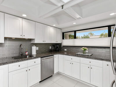 665 SE 21st Avenue, Deerfield Beach, FL 33441