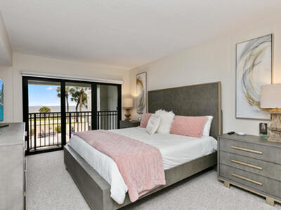 665 SE 21st Avenue, Deerfield Beach, FL 33441