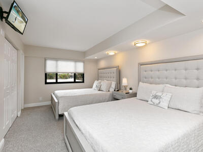 665 SE 21st Avenue, Deerfield Beach, FL 33441